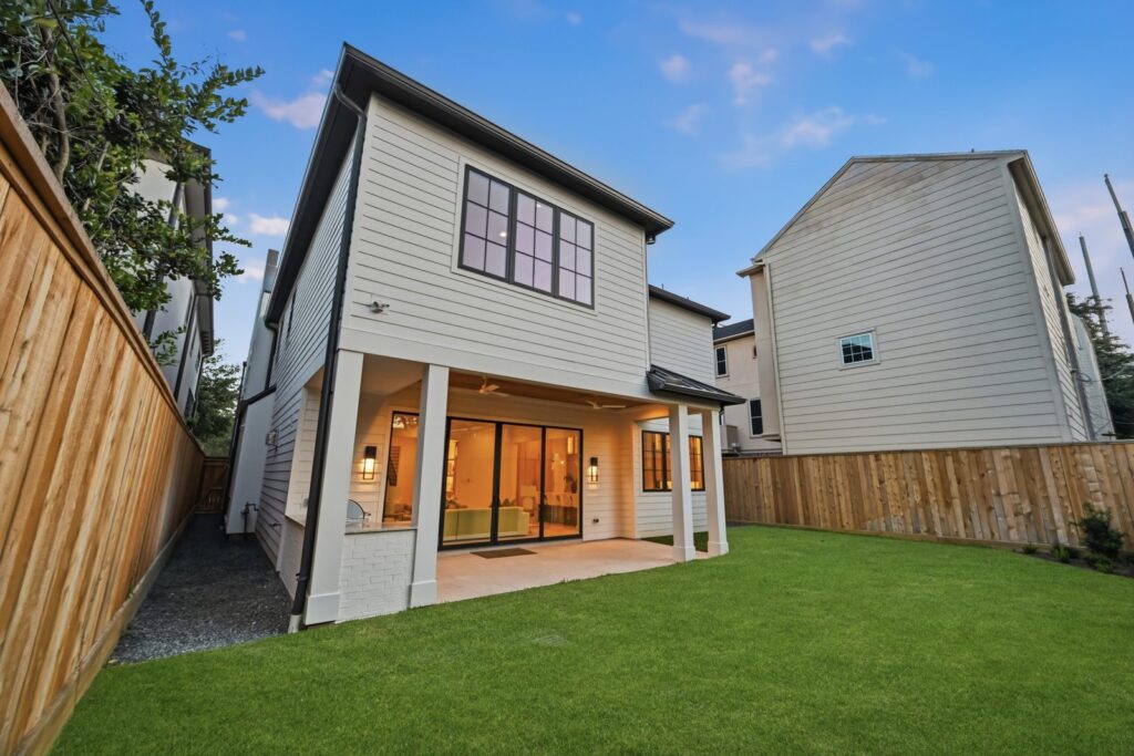 1642 Norfolk St, Montrose - photo 20