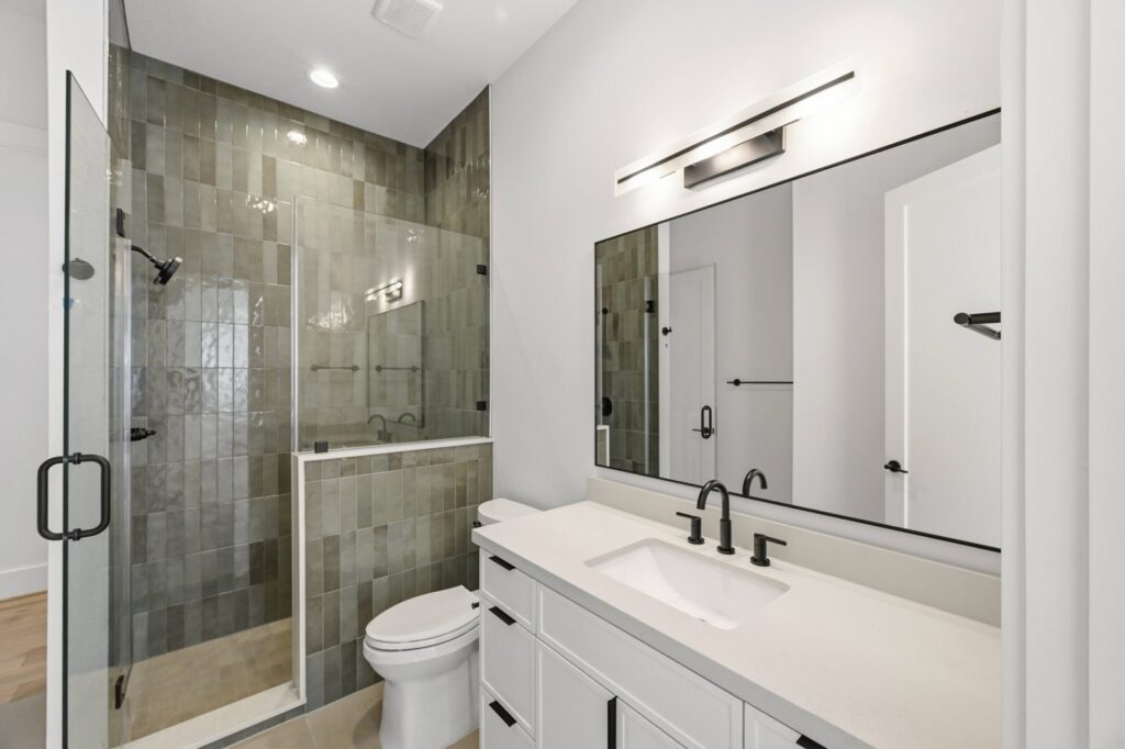 1642 Norfolk St, Montrose - photo 33