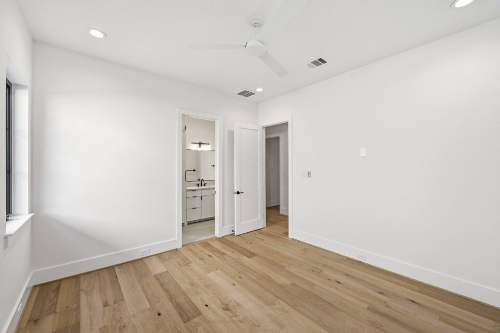 1642 Norfolk St, Montrose - photo 40