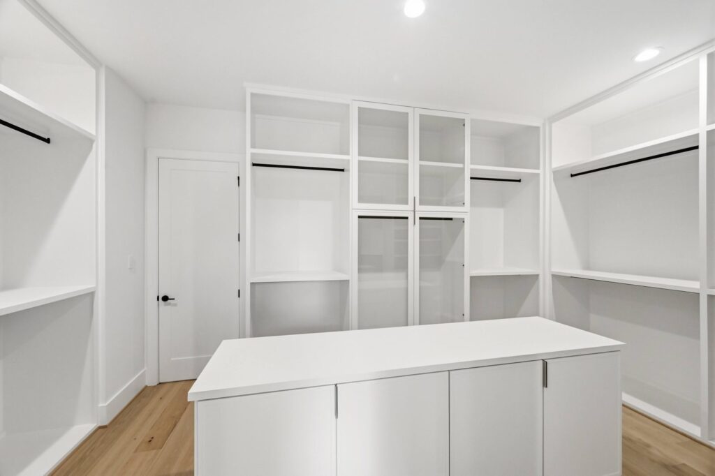 1642 Norfolk St, Montrose - photo 49