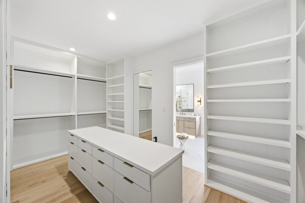1642 Norfolk St, Montrose - photo 50